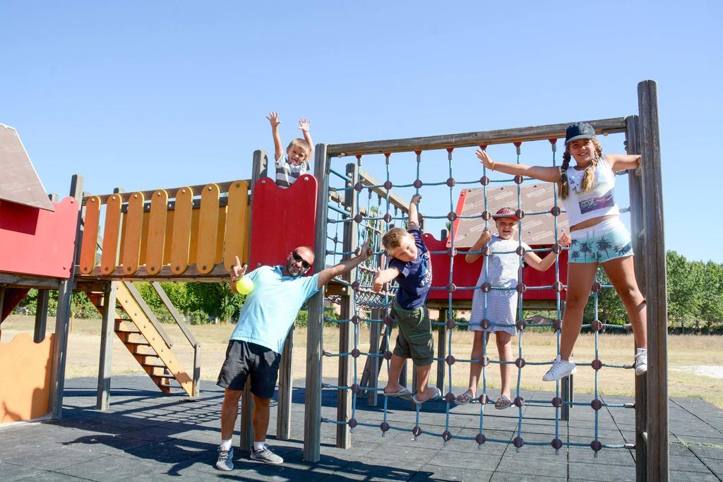 Camping Domaine Du Golfe De Saint Tropez Grimaud Luaran gambar